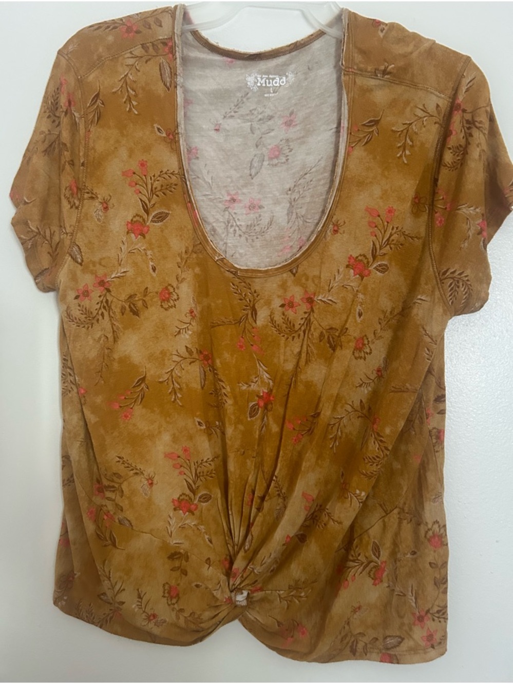 Mudd Honey Brown Floral Knot-Front Short Sleeve Tee